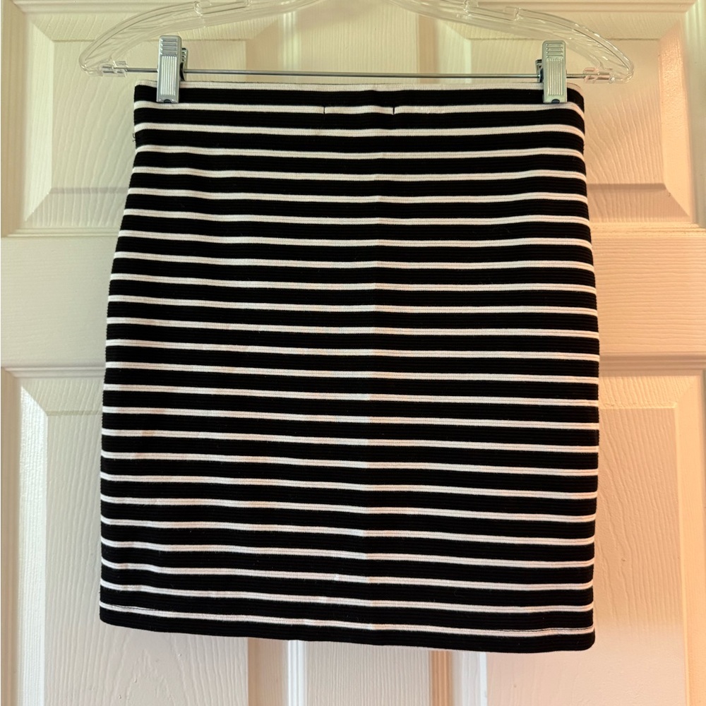 Vintage Forever 21 Monochrome Striped Pencil Skirt